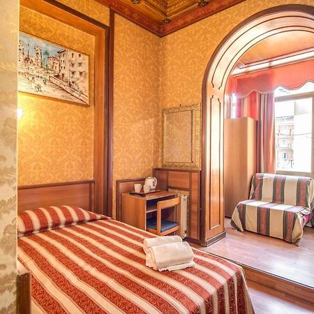 Hotel Artromano Bagian luar foto