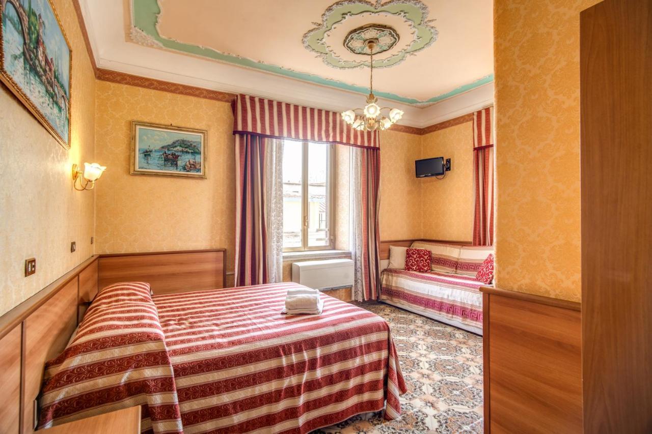 Hotel Artromano Bagian luar foto